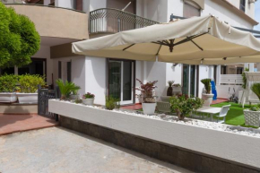GT HOUSE FONTANA LIMITE
